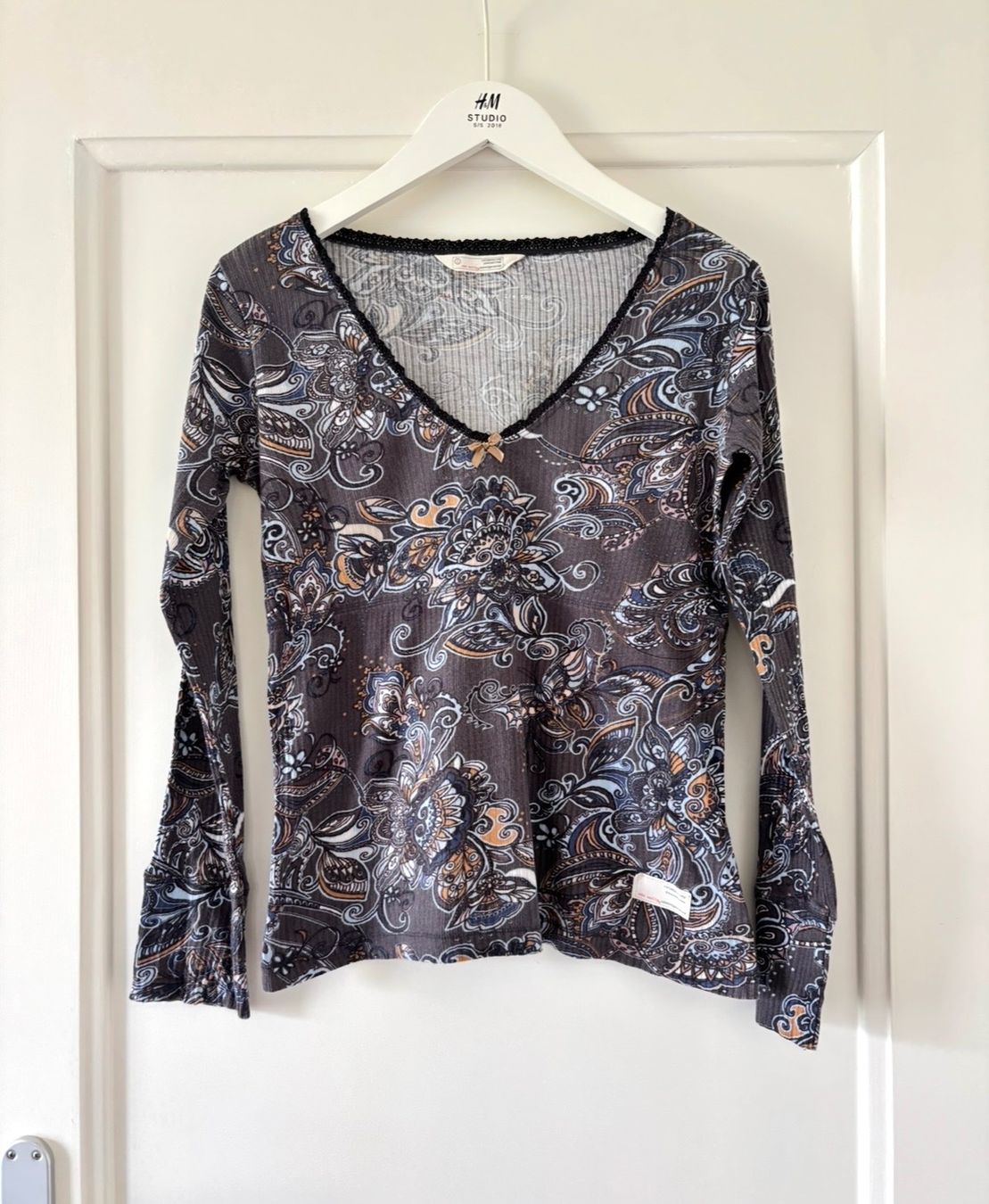 Odd Molly Tops: Odd Molly ribbed top - size 1 – D'occasion à Cully par Maar_K