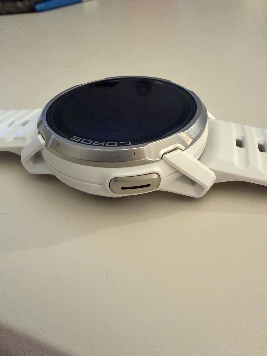 Coros Smartwatch: Montre connectée Coros Apex 4 blanche – D'occasion à Genève par ell_8rfw 1