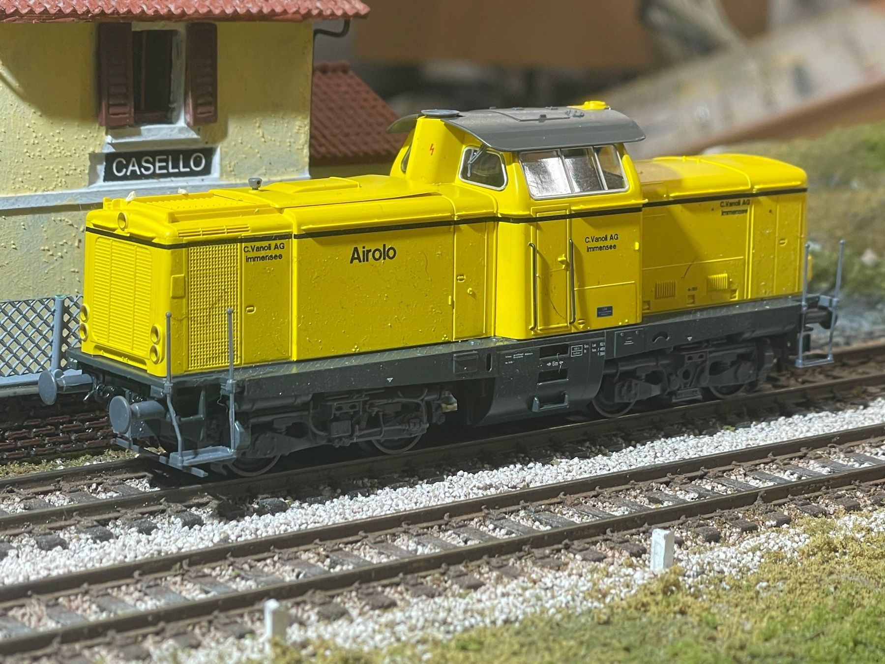 Born Modellini di ferrovie: Born, Vanoli Rangierlok – Nuovo e nell'imballaggio originale da Krummenau venduto da ferrotech 2