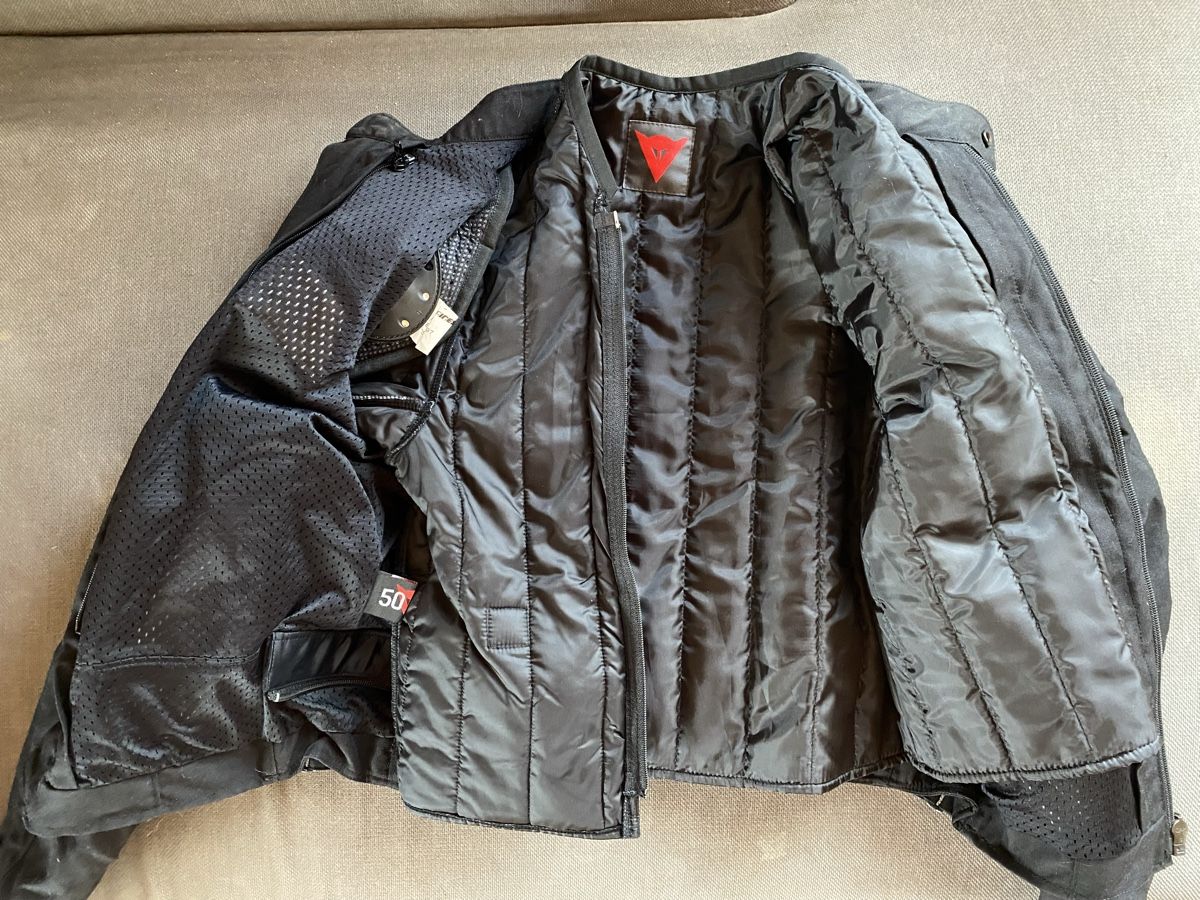 Dainese Vestes: Dainese Motorcycle Jacket Black Size 50 – D'occasion à Nürensdorf par bit_2xml 3