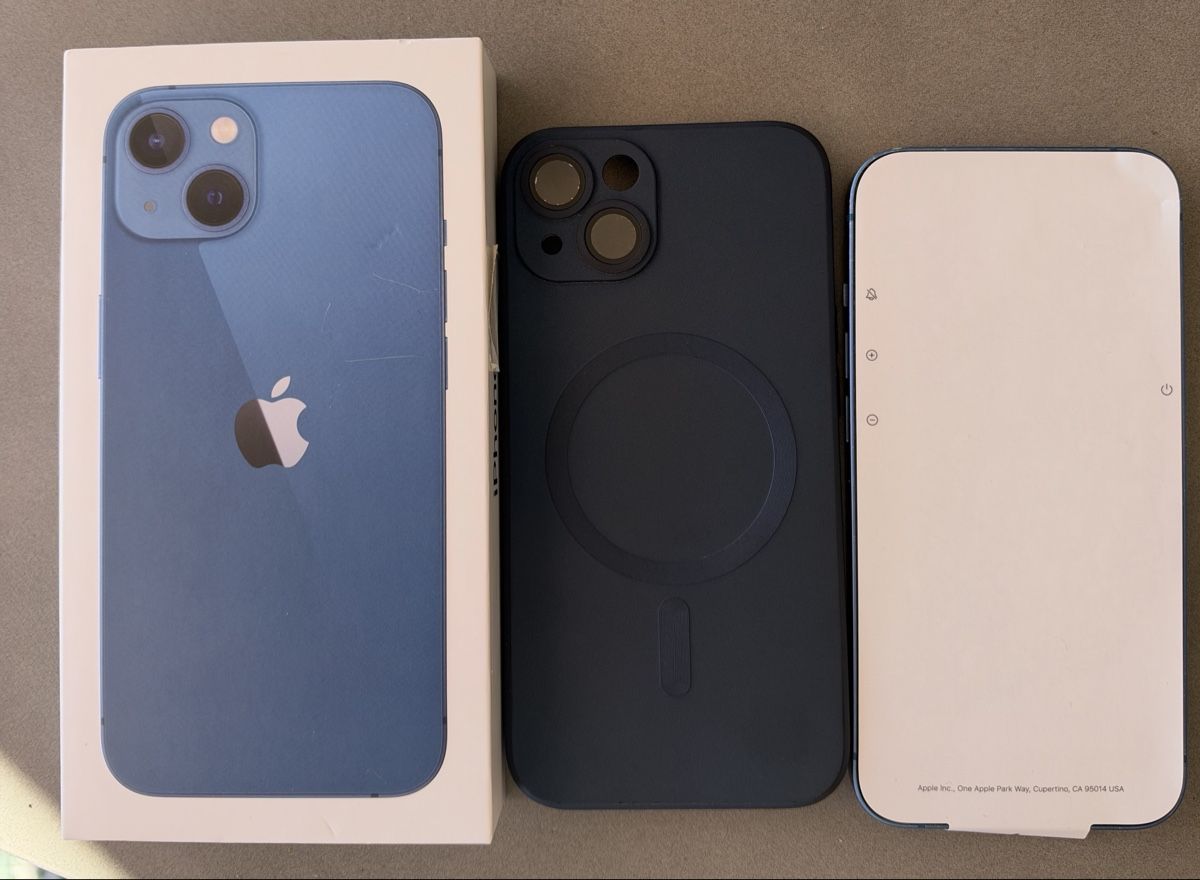 Apple Telefoni cellulari / Smartphones: iPhone 13 im top Zustand – Usato da Zürich venduto da Bidon3011