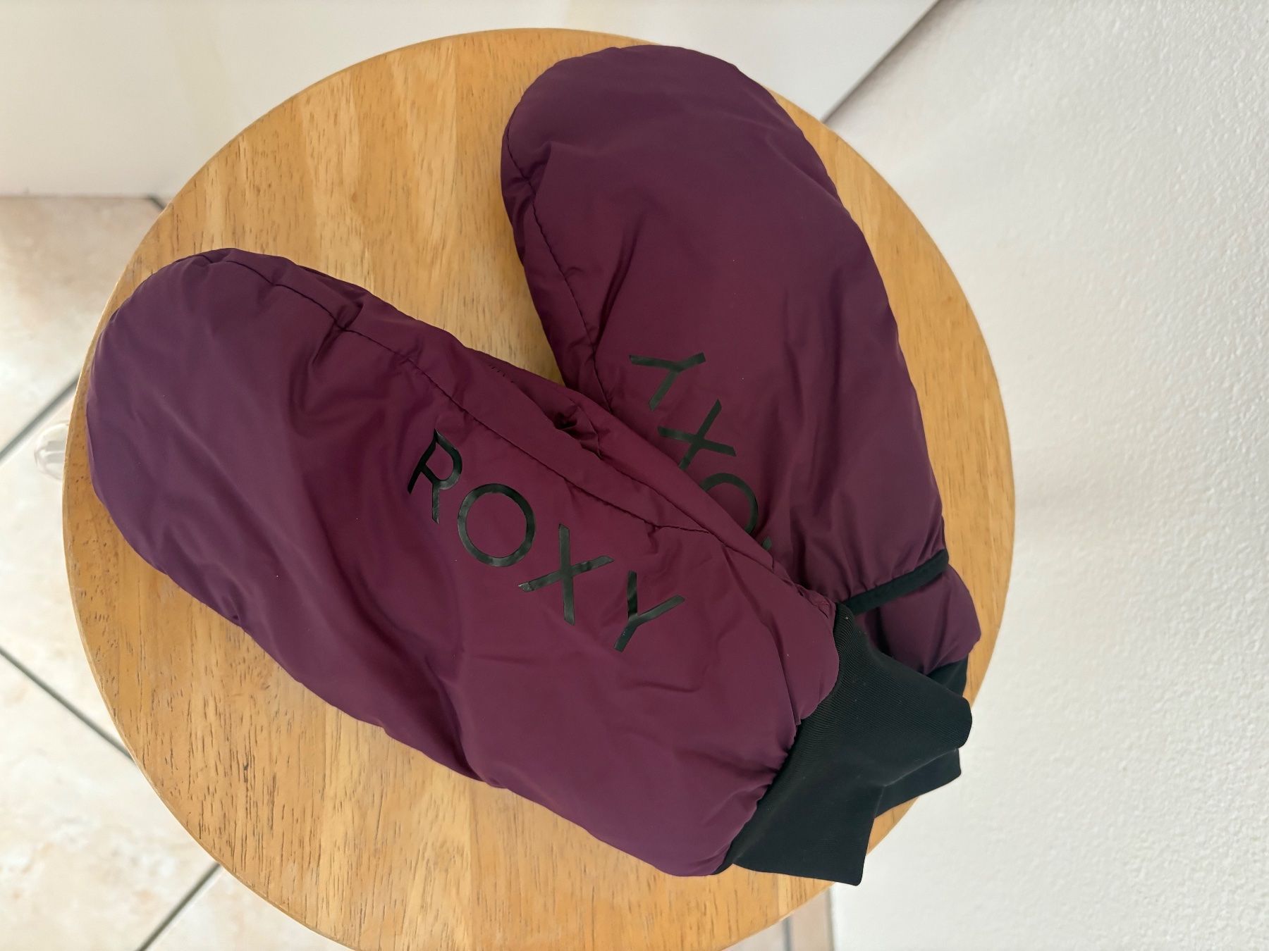 Roxy Guanti & manicotti: ROXY Ski Gloves - NEW - Size L – Nuovo (secondo la descrizione) da Muzzano venduto da Sidney_3