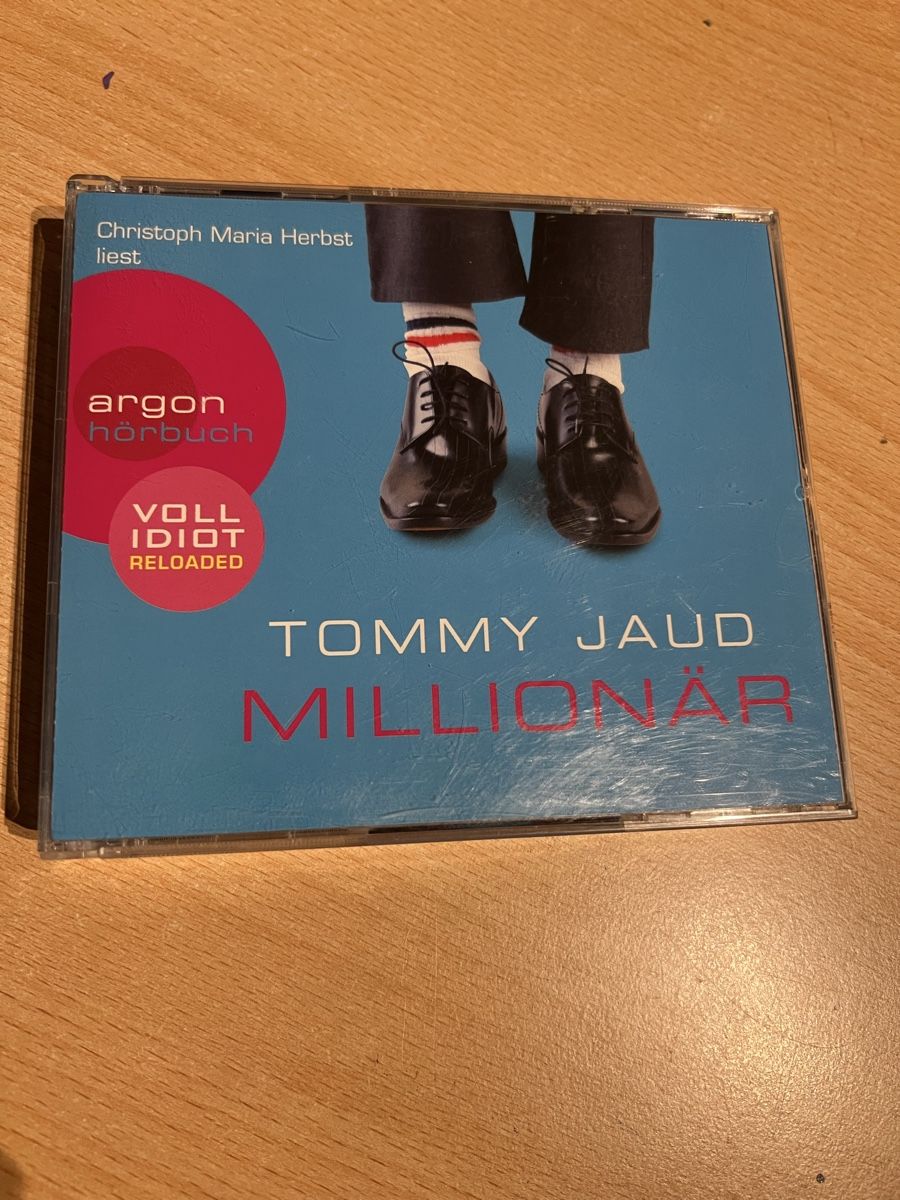 Audiolibri: Hörbuch Millionär (4CD) – Usato da Rupperswil venduto da sige82
