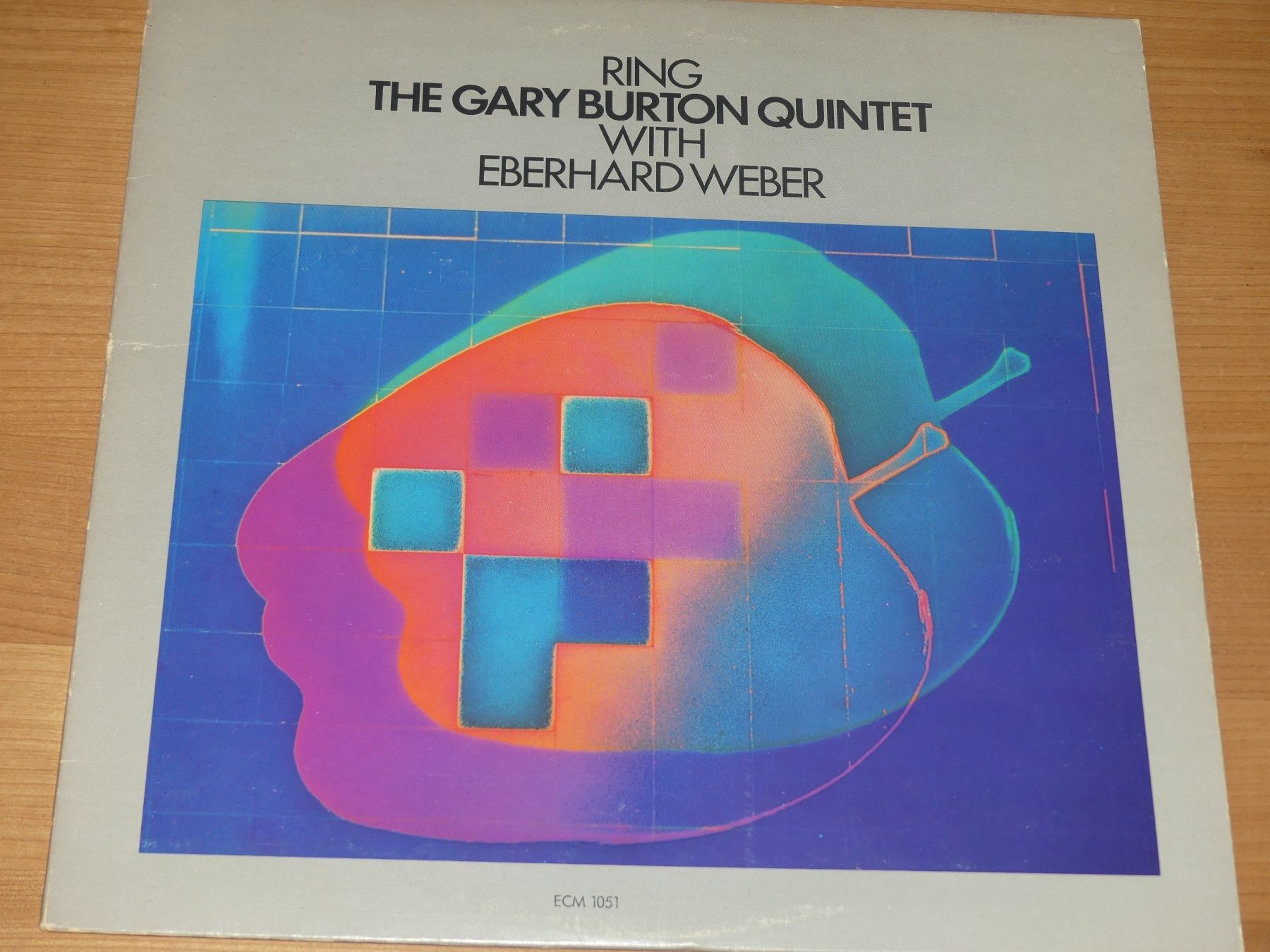 Vinyles: GARY BURTON QUINTET + EBERHARD WEBER: RING - ECM 1051 – Neuf (Voir description) à Fahrwangen par Swirl2