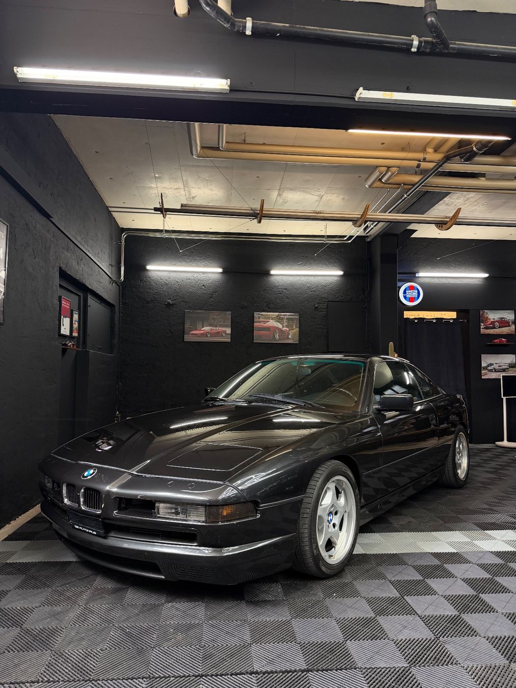 BMW Automobili: BMW 850i V12 E32 – Usato da Bronschhofen venduto da SezoCarsector 1