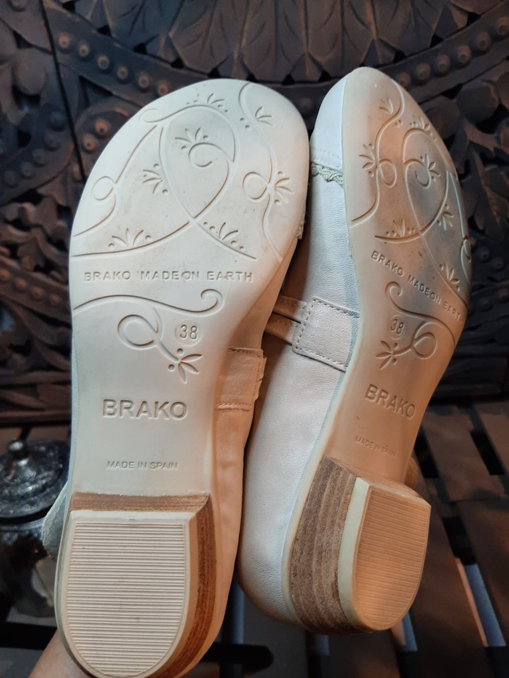 Scarpe da donna: Brako Ballerinas Spangenschuhe Spangenpumps off withe 38 – Nuovo (secondo la descrizione) da Bern venduto da Preloved.Nile.4.Sale 7