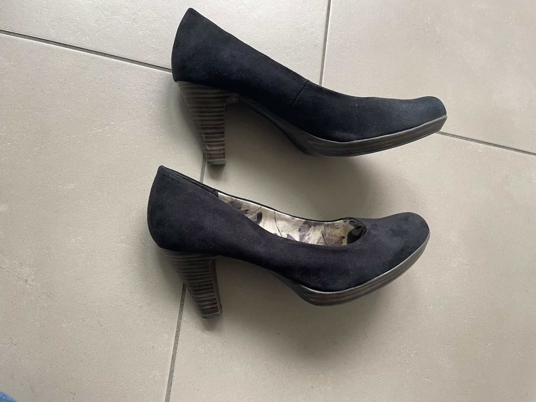 Scarpe da donna: Marco Tozzi Pumps, schwarz, Gr. 38 – Usato da Auw venduto da daniela_92 3