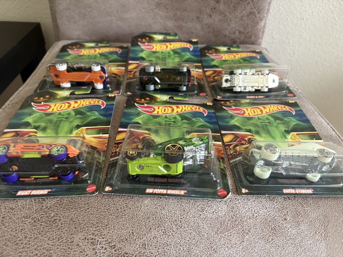 Hot Wheels Modellini d'auto: HOT WHEELS halloween SET – Nuovo e nell'imballaggio originale da Herzogenbuchsee venduto da warrior77 3