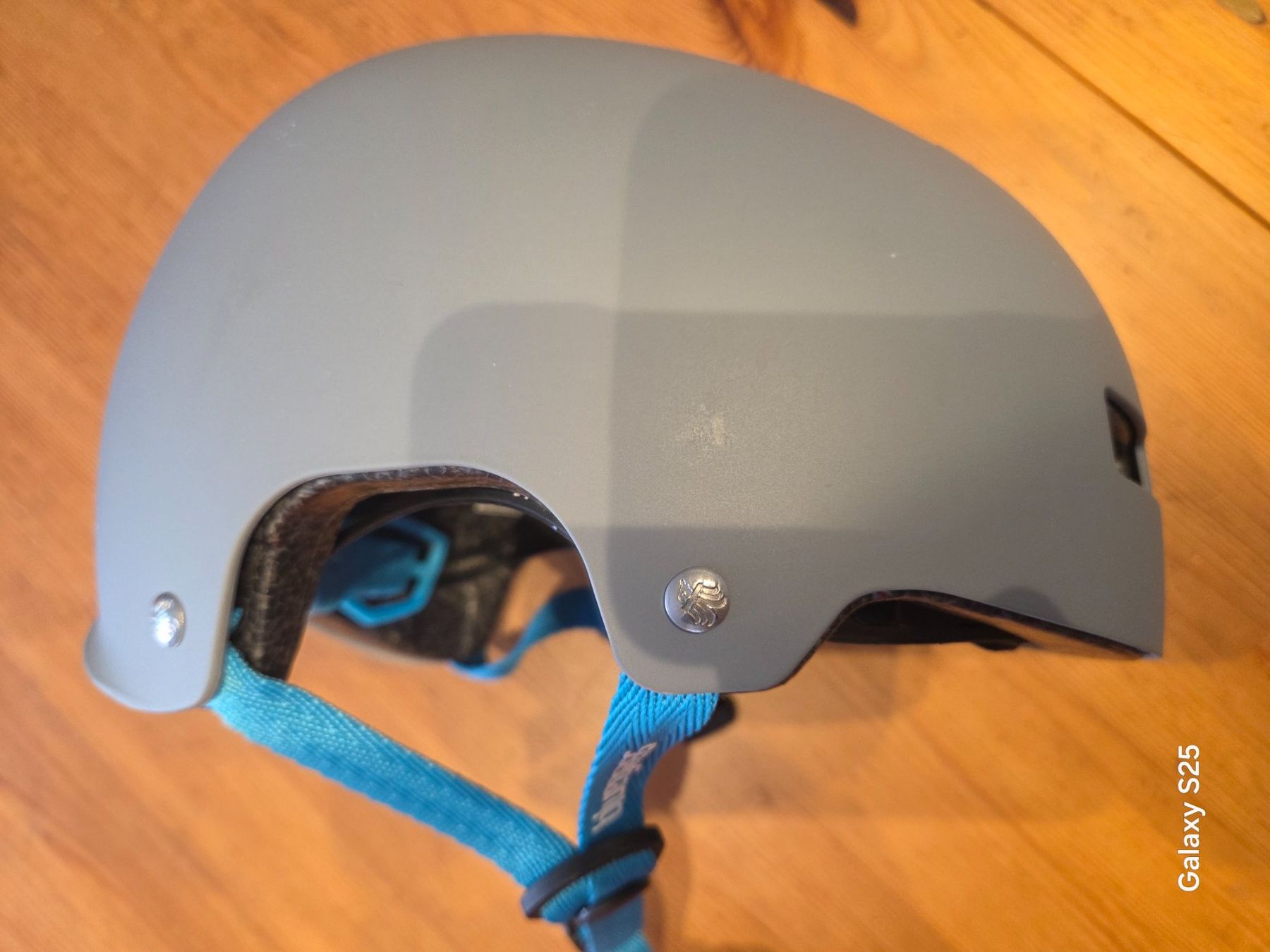 Caschi: Bluegrass MTB Helm Neu Grösse 51-55 cm – Usato da Worben venduto da m_s_hb2c