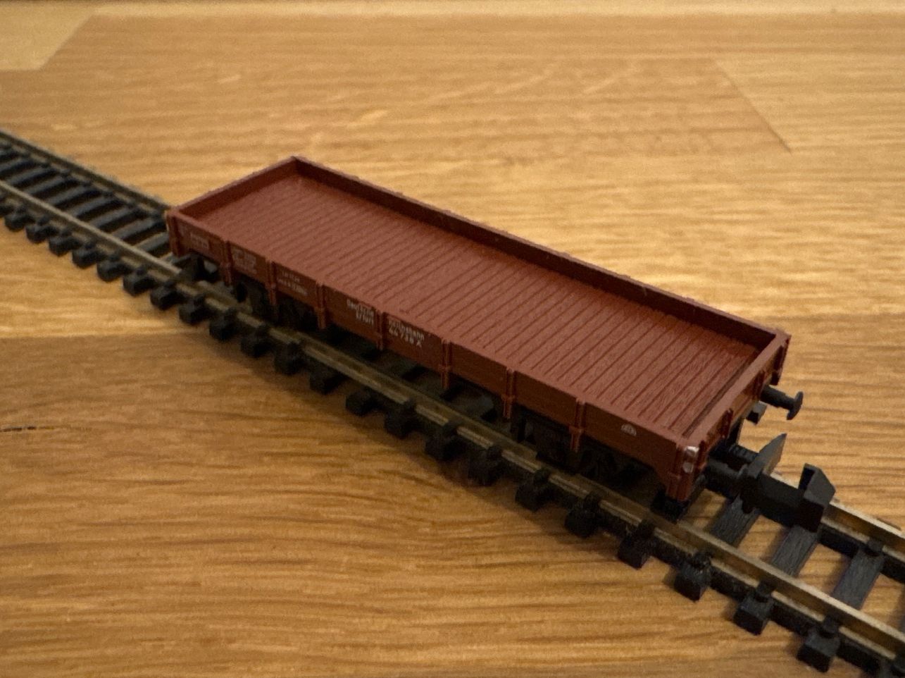 Trix Modellini di ferrovie: Minitrix 13614 Flachwagen – Nuovo e nell'imballaggio originale da Schlierbach venduto da Look8 1