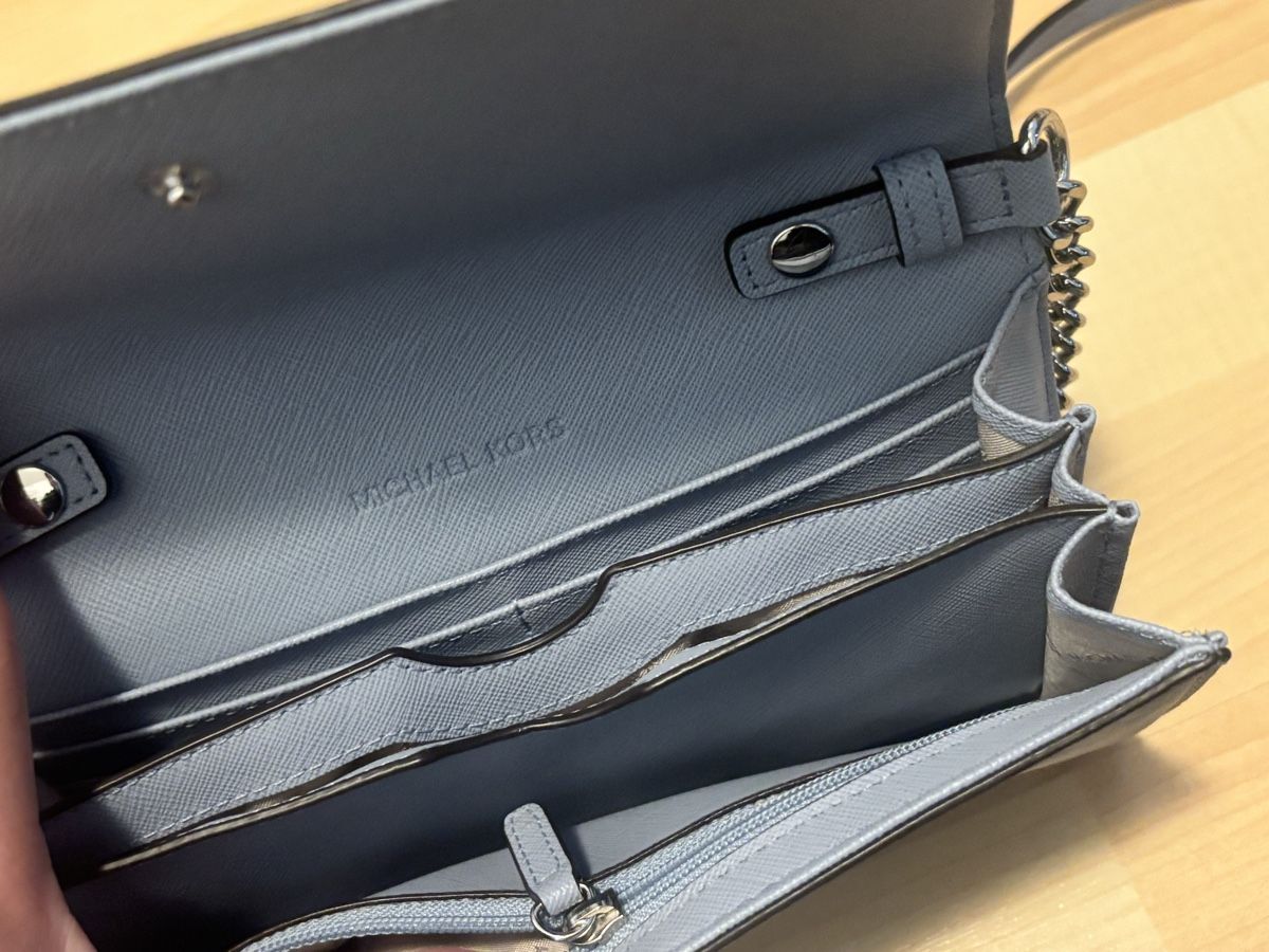 Michael Kors Borse da donna: Elegante Michael Kors Tasche, hellblau, NEUWERTIG – Nuovo (secondo la descrizione) da Volketswil venduto da Kimberliy 1