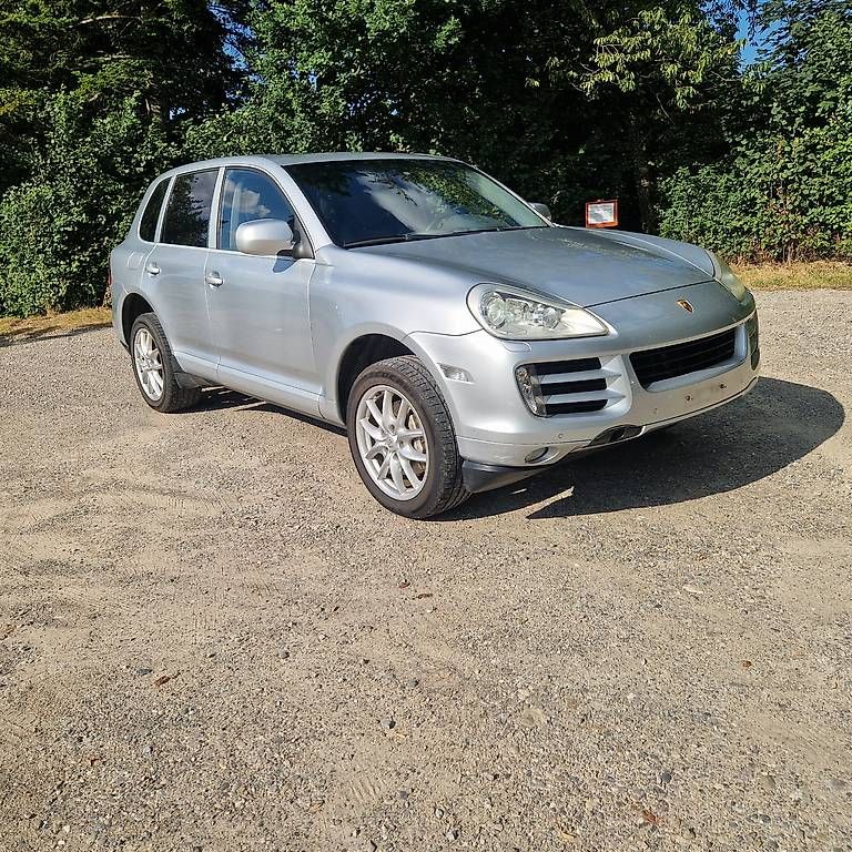 Automobili: Schöner Porsche Cayenne S – Usato da Dussnang venduto da sokrates321