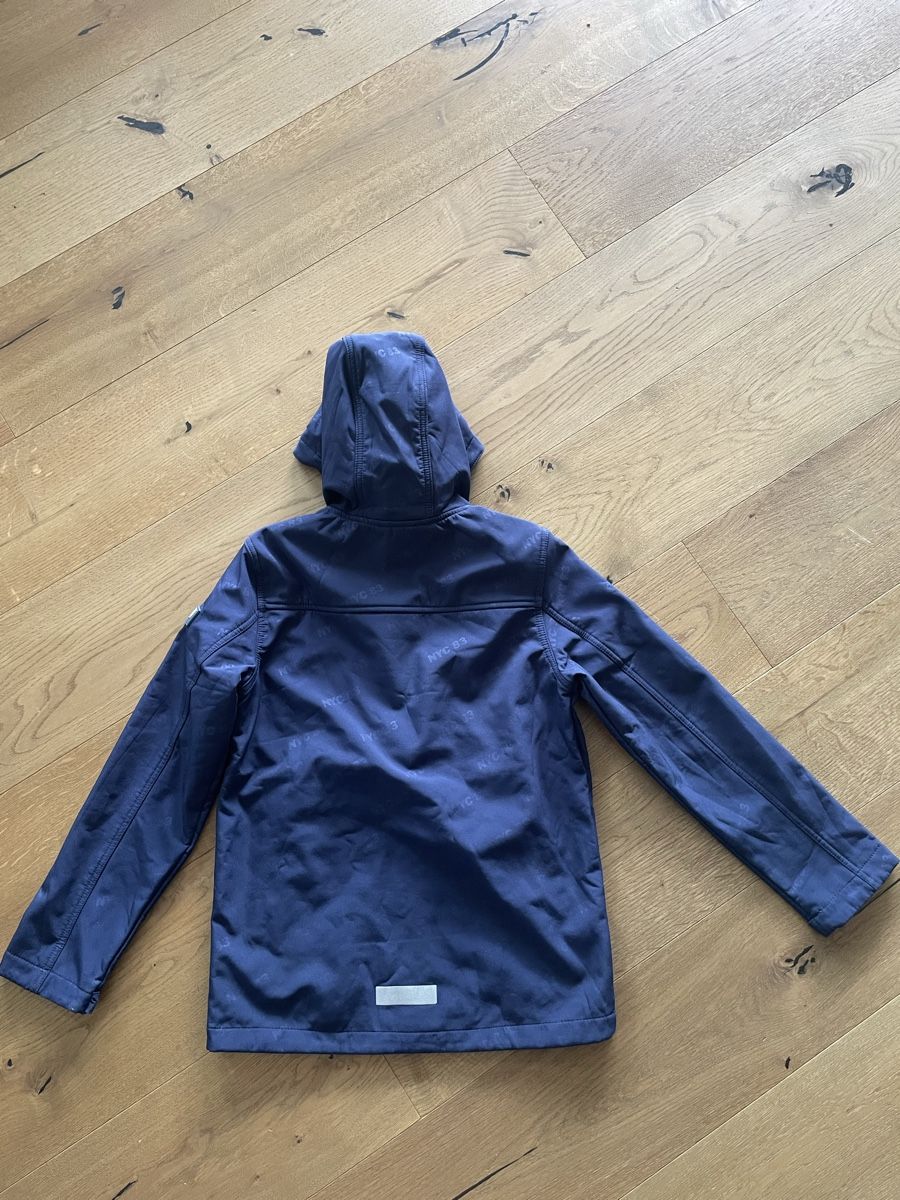 Jacken & Mäntel: Softshelljacke – Gebraucht aus Walchwil von Pirib82 1