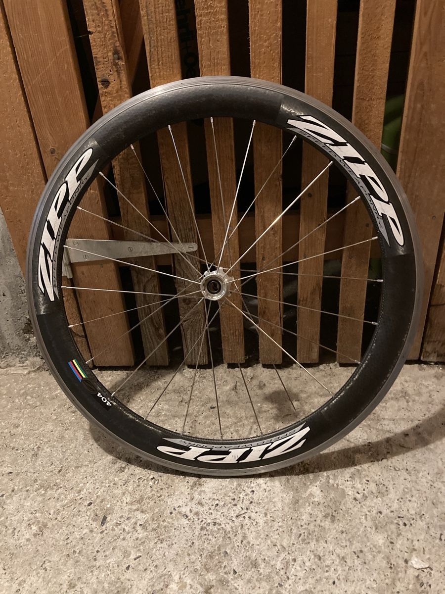 Zipp Ersatzteile: Roue Zipp 404 – Defekt aus Biel/Bienne von nie_8j7g