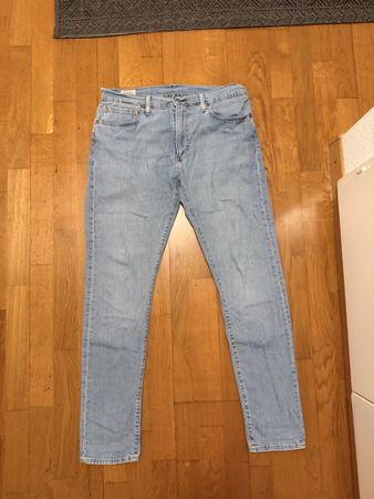 Levi's 512 Jeans hellblau Grösse W34 L34. Top Zustand!