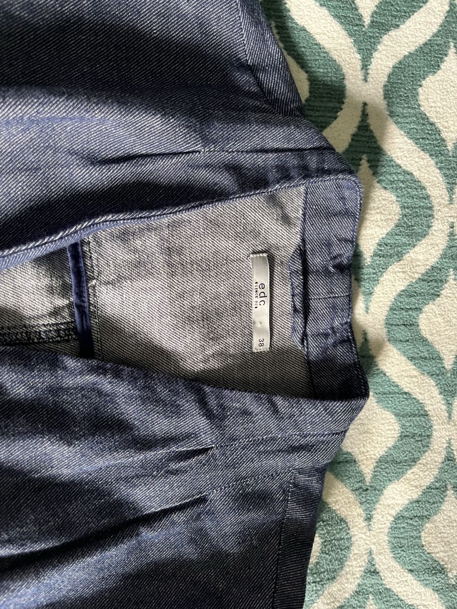 Diesel Lotti di vestiti: Diesel Jeans und EDC Kleid – Usato da Hochdorf venduto da Forestgreen 3