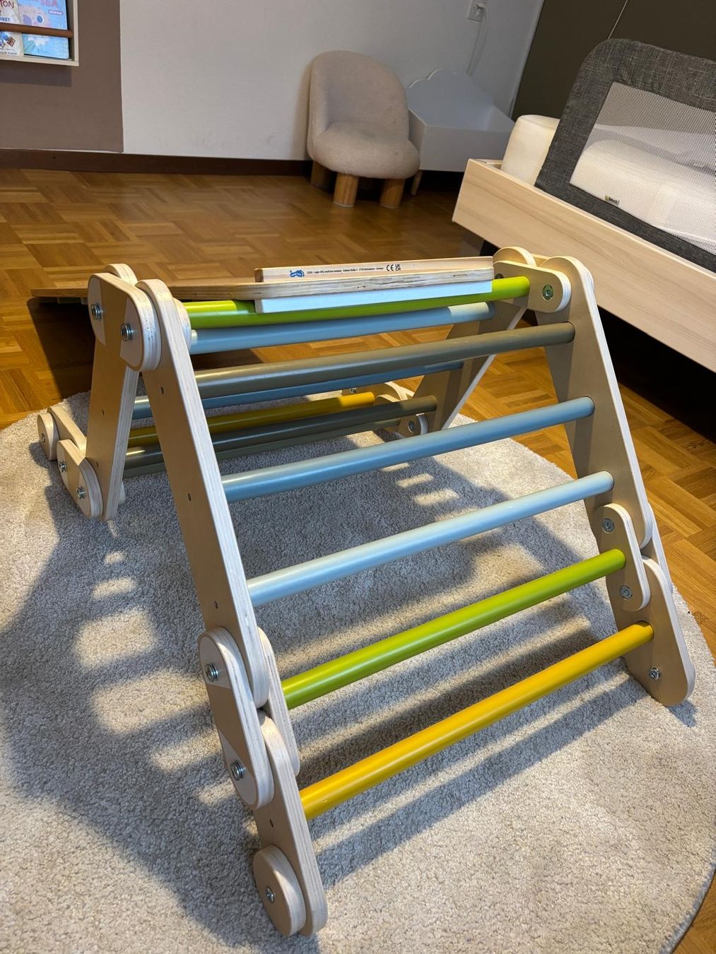 Kletterwände & Klettergriffe: Kids Triangle with Ramp, Climbing Frame Set – Gebraucht aus Baar von IsabelaSaavedra2020