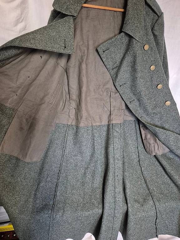 Cappotti: Original Schweizer Militärmantel – Usato da Lengnau BE venduto da Itfreakch 3