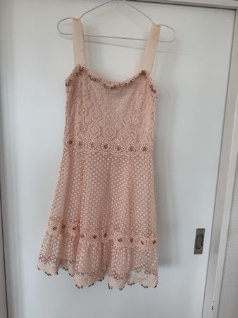 Sommerkleid aus Spitze in Rosa mit Reissverschluss