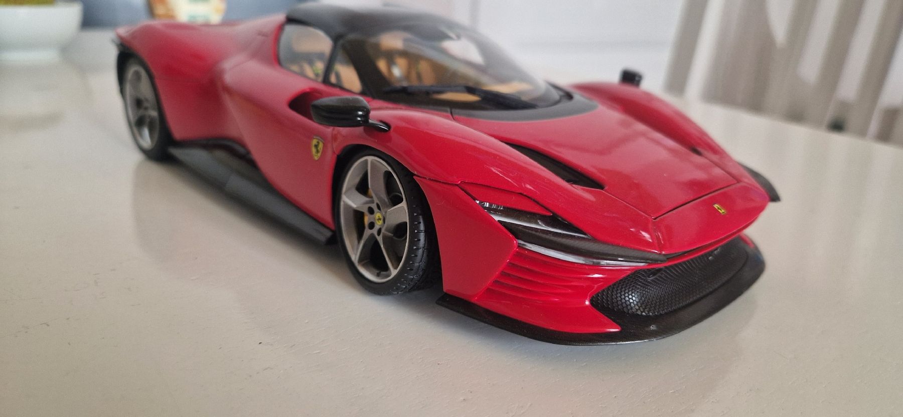 Bburago Modellini d'auto: Ferrari daytona SP3 – Nuovo (secondo la descrizione) da Burgdorf venduto da maj_swz8 7