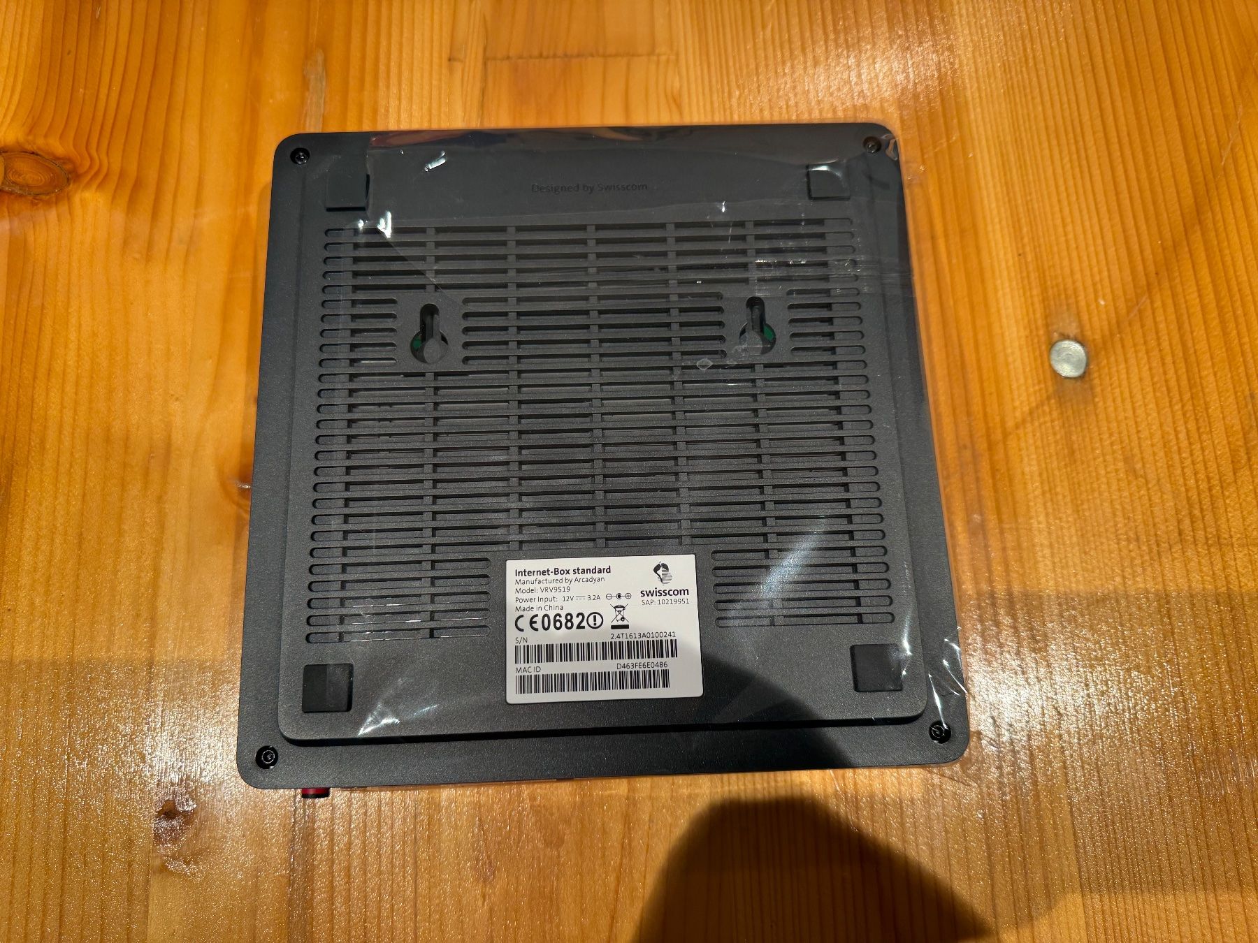 Swisscom Modems & Router: Neue Internetbox (Router) standard Swisscom – Gebraucht aus Arisdorf von imbeck 1