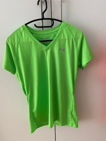 T-Shirt Under Armour Damen semi-fitted Grösse M