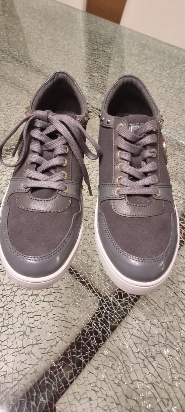 Guess Chaussures femmes: Guess Gr. 39 – D'occasion à Luzern par Edii025 8