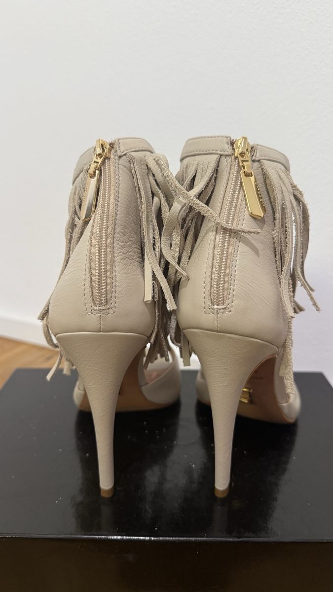 Scarpe da donna: Luz da Lua Sandalen Leder Fransen beige Grösse 39 – Nuovo (secondo la descrizione) da Horn venduto da FashionFlowerCh 1