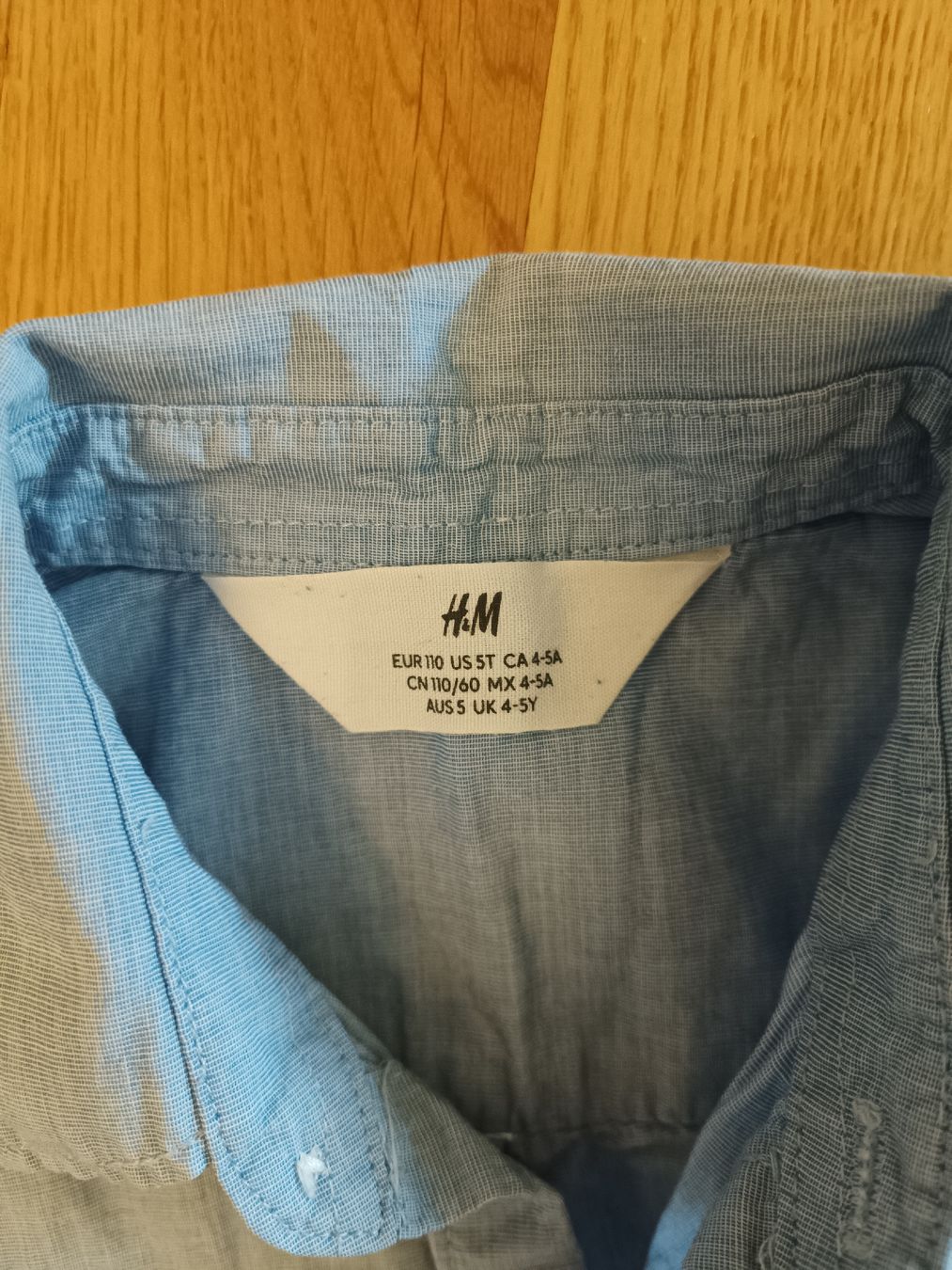 H&M Camicie, T-shirt & Polo: Hemd H&M Grösse 110 Jungen – Usato da Muri AG venduto da Mupuputs 1