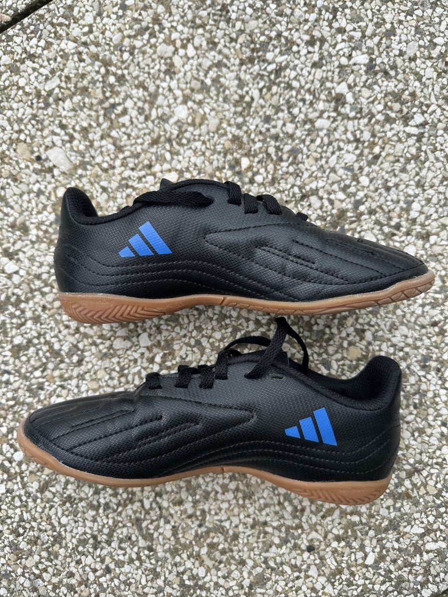 Adidas Scarpe da uomo: Fussball Hallenschuhe Gr. 32 – Usato da Zürich venduto da Lilly49 2