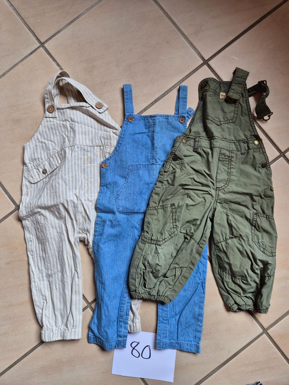 Hosen: 4x Hosen 80 + 3x Latzhose 80 – Gebraucht aus Seeberg von Zauberfee95 1