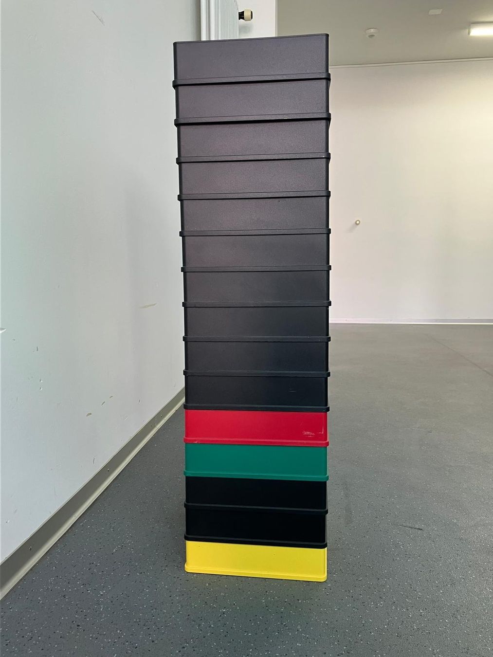 Contenitori & Simili: 15x Briefablage schwarz bunt A4 Briefablagesystem Ablagekorb – Usato da Zürich venduto da Lia107 8