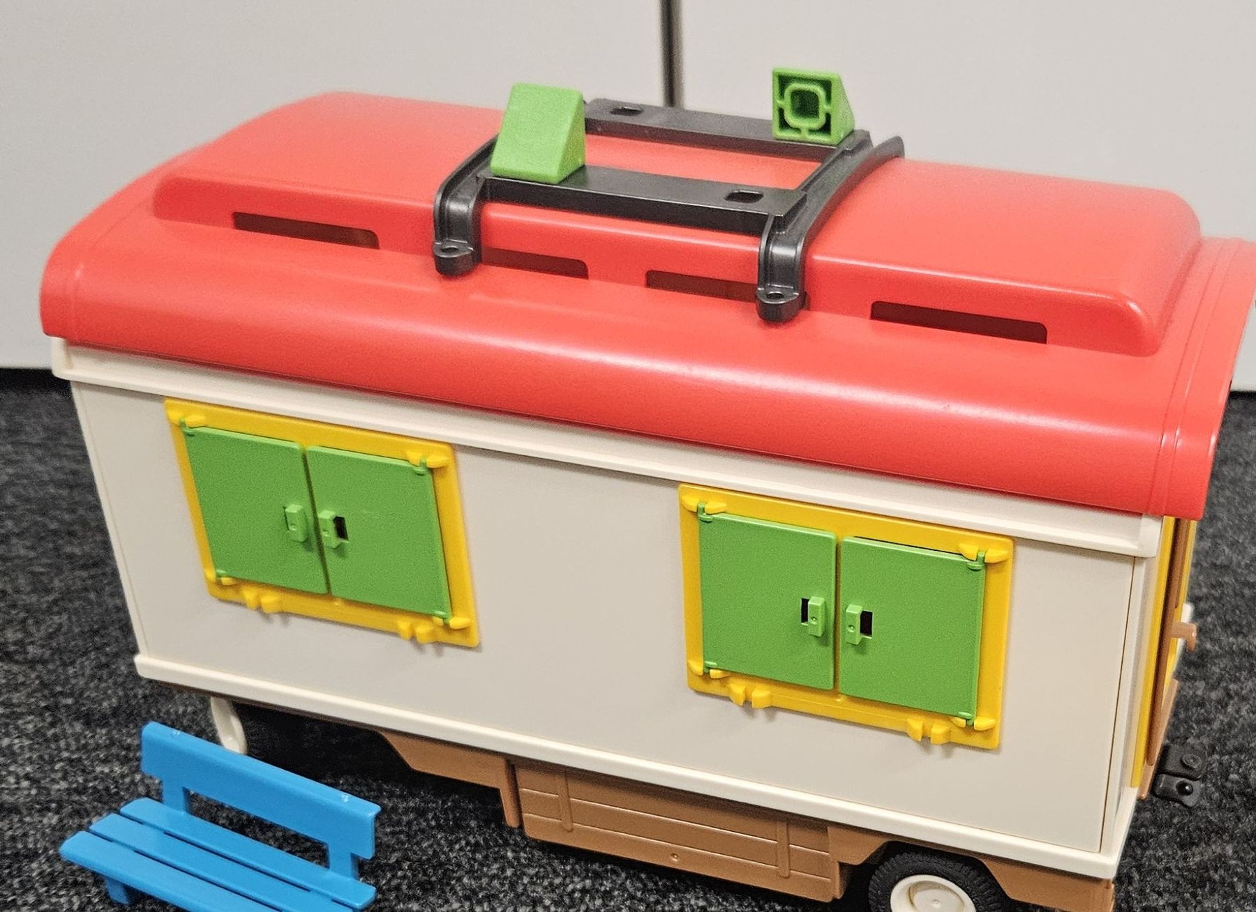 Playmobil Giocattoli: Playmobil Wohnwagen – Usato da Adliswil venduto da Baengeli2