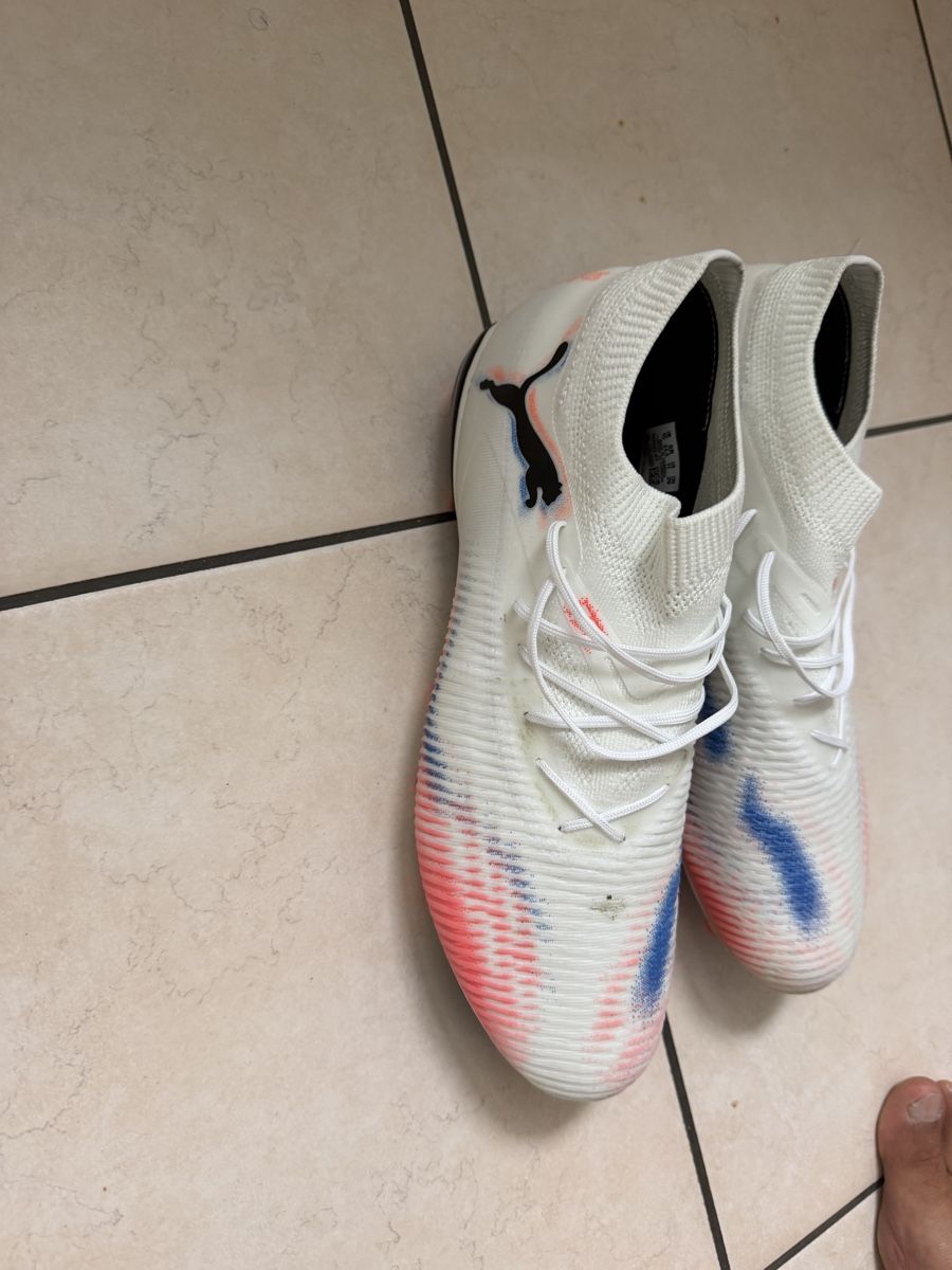 Puma Chaussures hommes: PUMA Future 8 Match FG/AG 44.5 – D'occasion à Zürich par Odeono 1