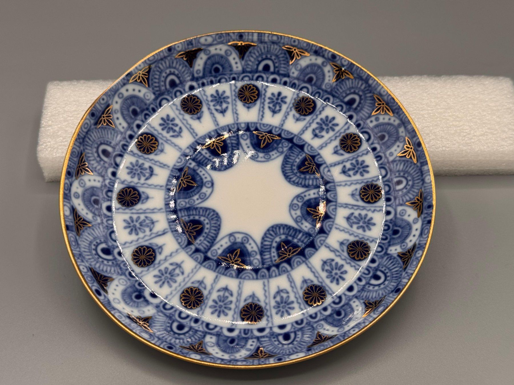 Piatti: Vintage Russian Imperial Lomonosov – Usato da Ellighausen venduto da MiSola 1