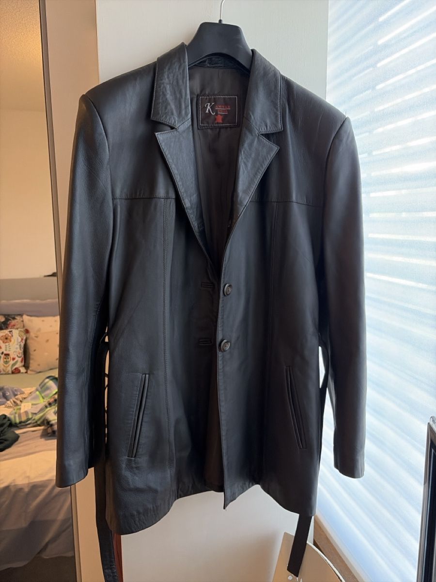 Vestes: Blazer – Neuf (Voir description) à Olten par edona_muslija