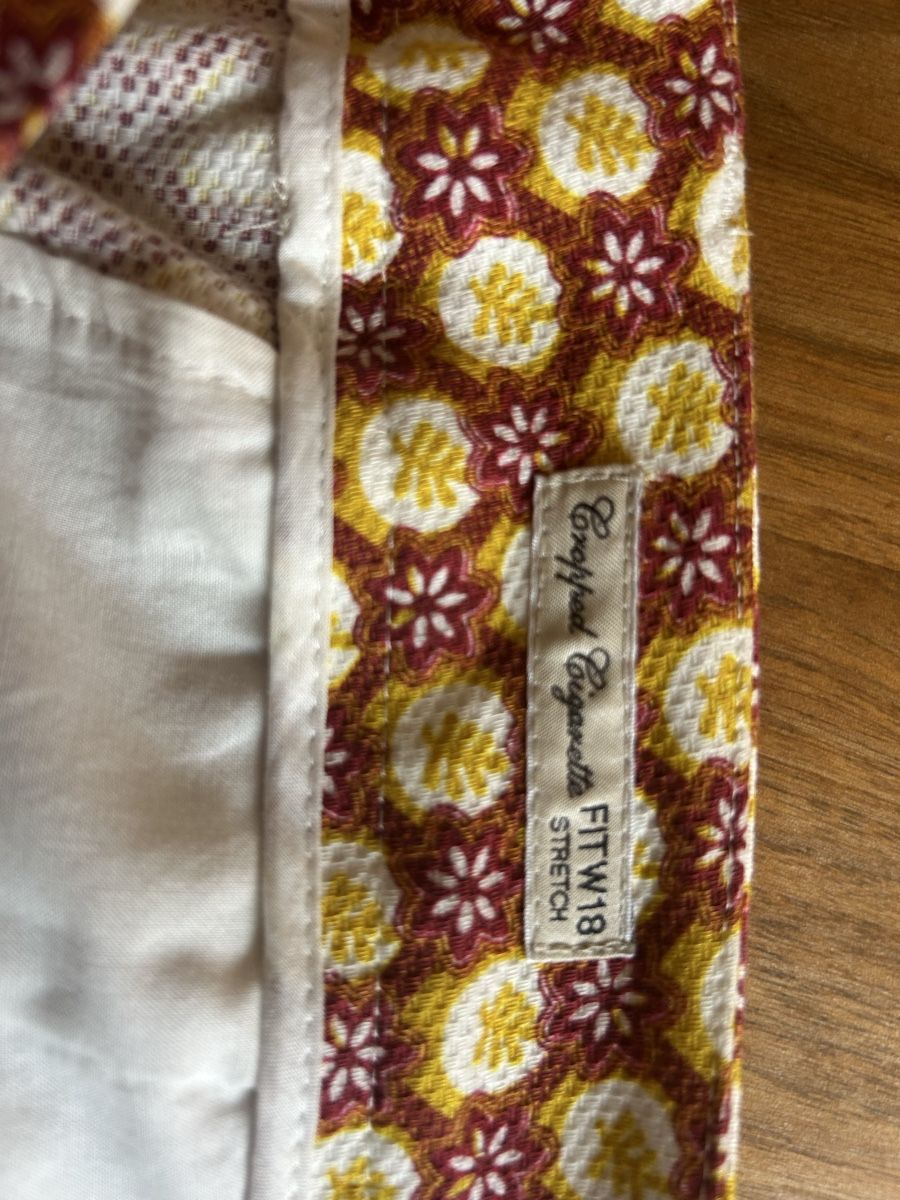Max Mara Pantaloni: Hosen WEEKEND MaxMara gemustert Grösse 40 Stretch – Nuovo (secondo la descrizione) da Freienwil venduto da Nompumelelo 4