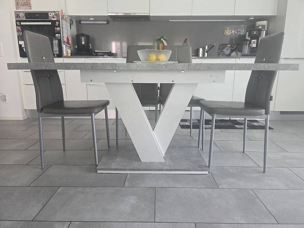 Tischset: Tavolo + 6 sedie – Gebraucht aus Mendrisio von ind_9ftc