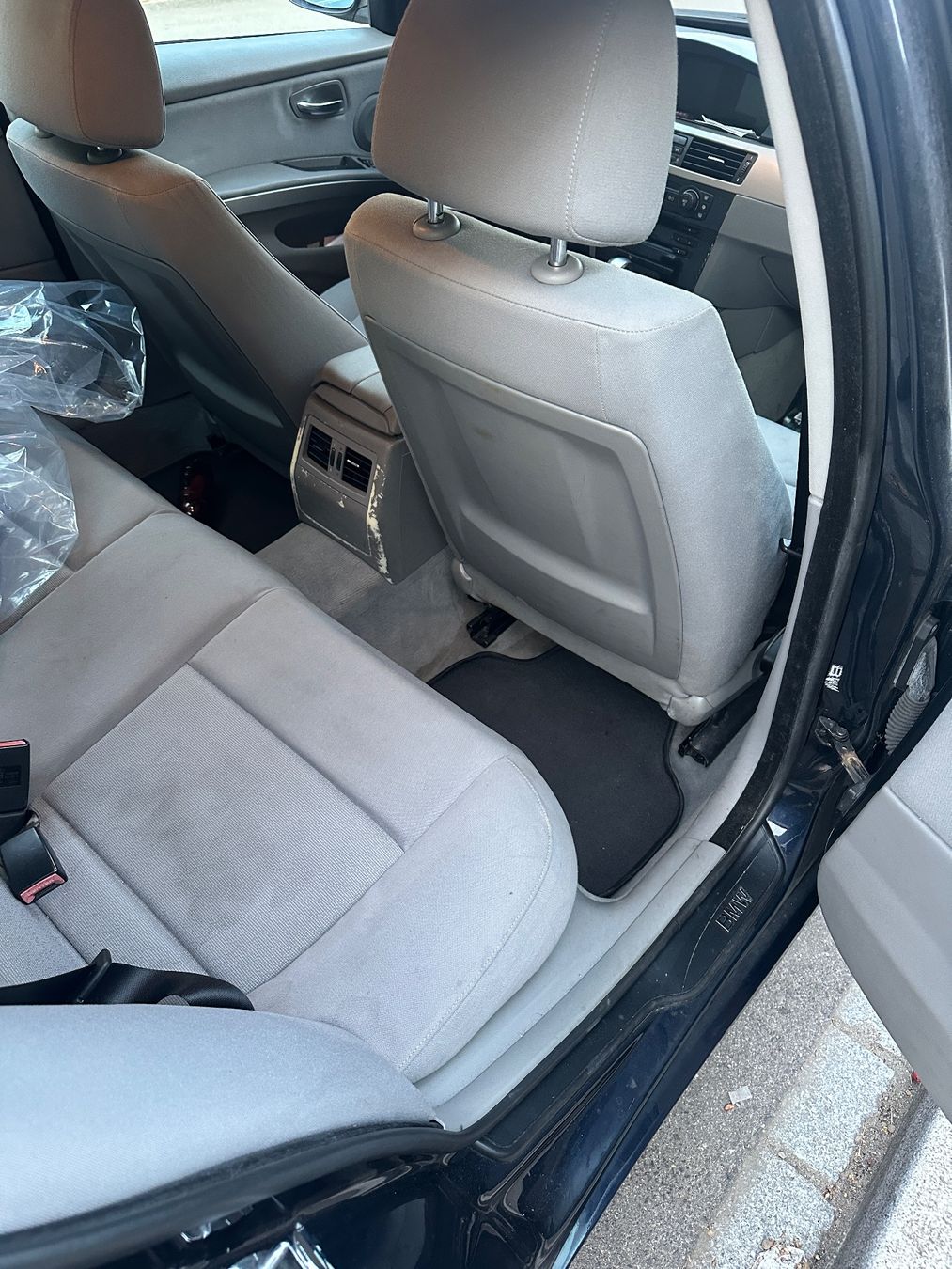BMW Automobili: BMW 320i mit MFK Automat – Usato da Mellingen venduto da Gili_S 8