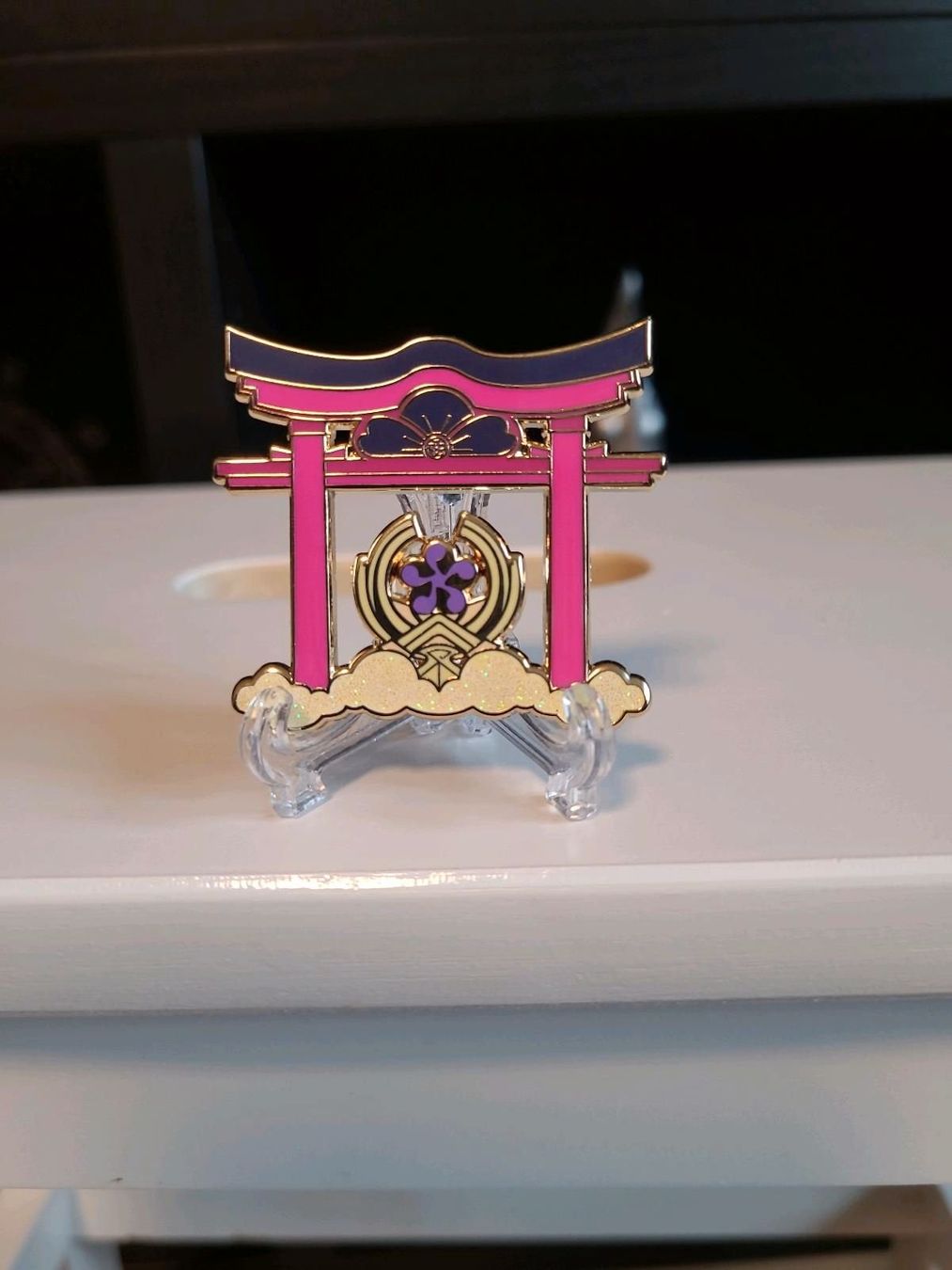Placchette & Badge: Genshin Impact - Yae Miku Enamel Pin – Usato da Seuzach venduto da Xauberai