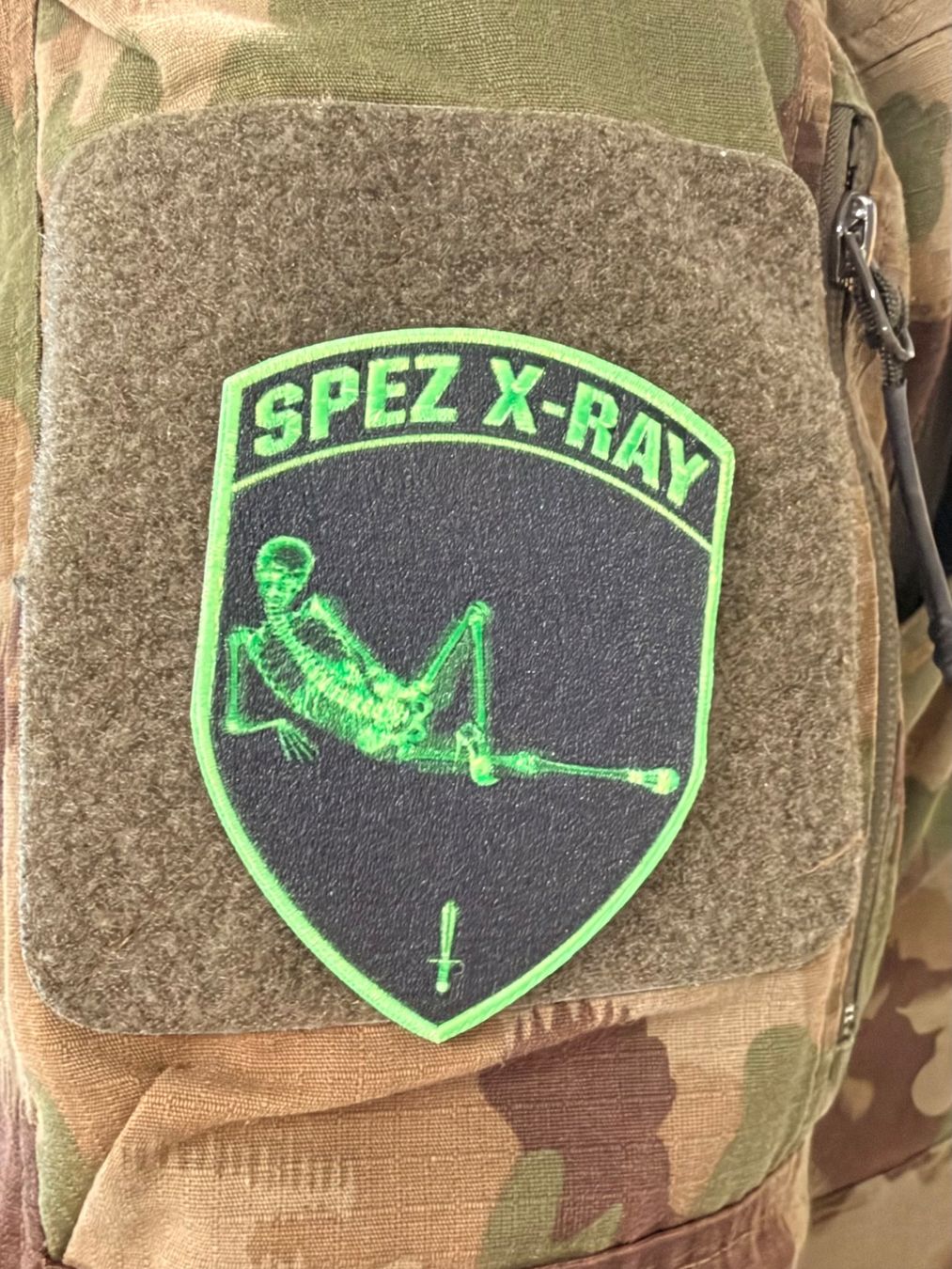 Schweizer Armee Plaketten & Abzeichen: Badge collector – Neu und originalverpackt aus Romont FR von chr_yzn2 1