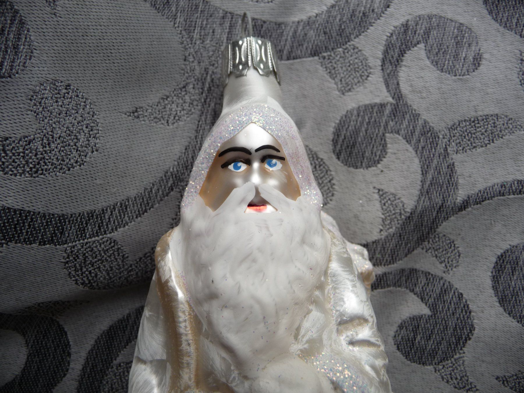 Tutte le decorazioni: crèmefarbener Weihnachtsmann stehend Christbaumschmuck – Nuovo e nell'imballaggio originale da Alpnach Dorf venduto da marvo 1