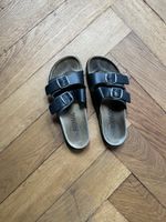 Sandali Bionic neri con due fibbie, taglia 38, usati