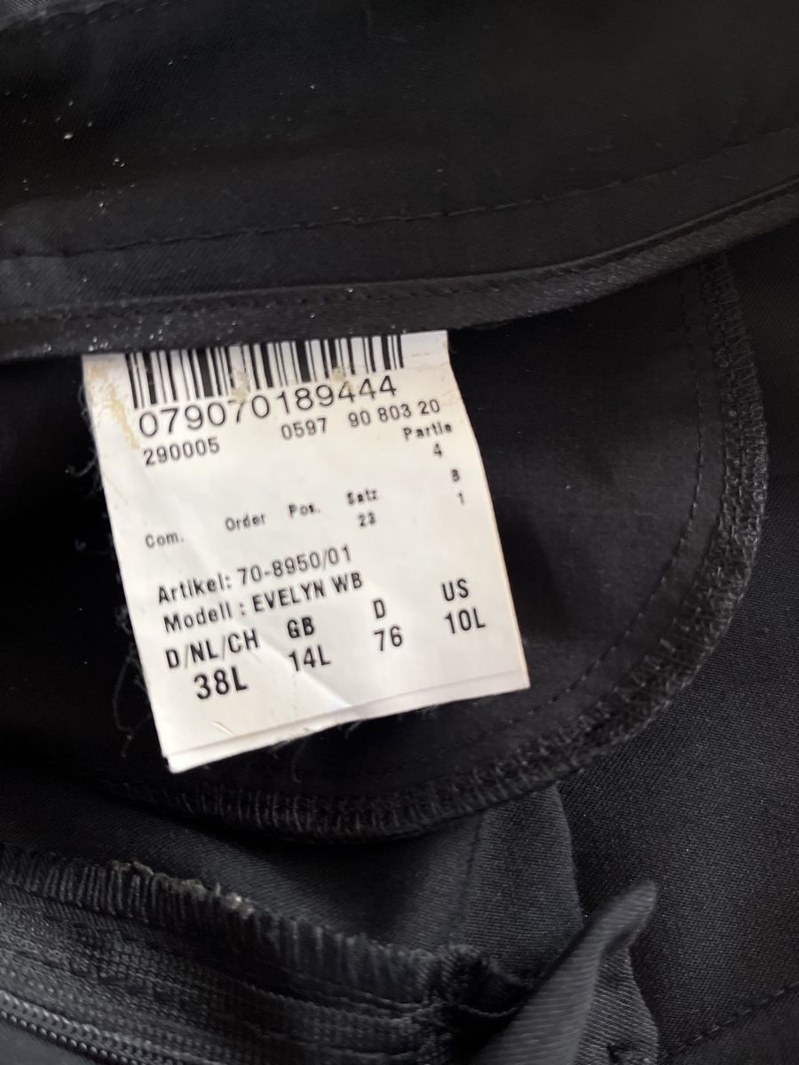Brax Pantaloni: Bundfaltenhose Brax – Nuovo (secondo la descrizione) da Möhlin venduto da Sommervogel50 2
