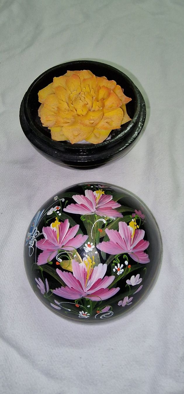 Tutte le decorazioni: Thailändische Seifenblumen 2 Stk – Usato da Flawil venduto da 1343525 2