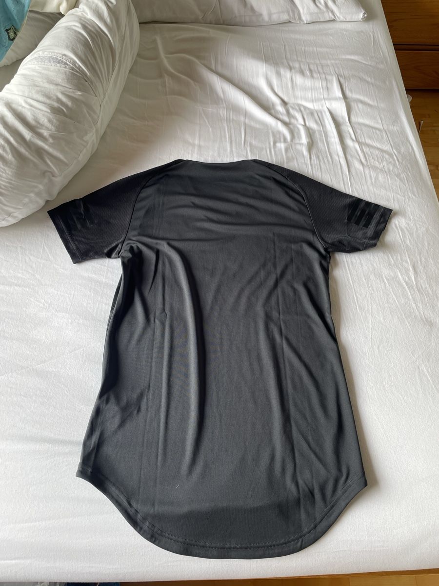 Adidas Canottiere & Pantaloni: Maillot Real Madrid noir – Nuovo (secondo la descrizione) da Apples venduto da leo_z9kf 3