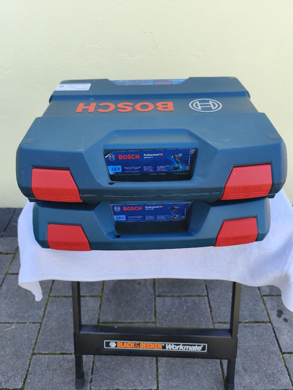 Bosch Tutti gli attrezzi: Bosch Koffer LEER 2 Stück – Nuovo (secondo la descrizione) da Recherswil venduto da Sruscha58