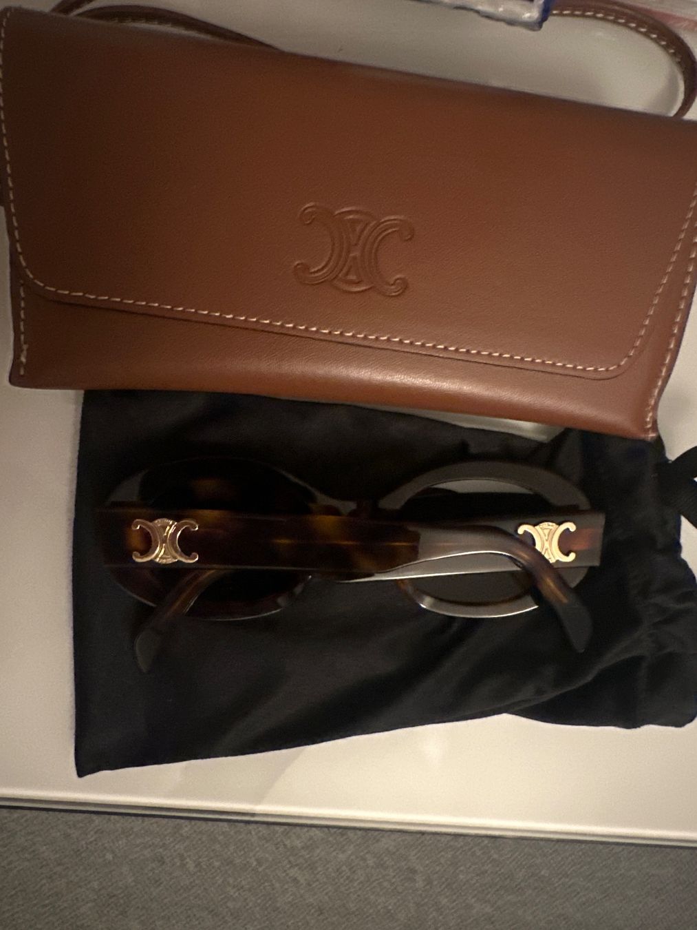 Celine Occhiali & Lenti: Celine Sonnenbrille mit Etui, Braun – Usato da Zürich venduto da shoppingmandy 5