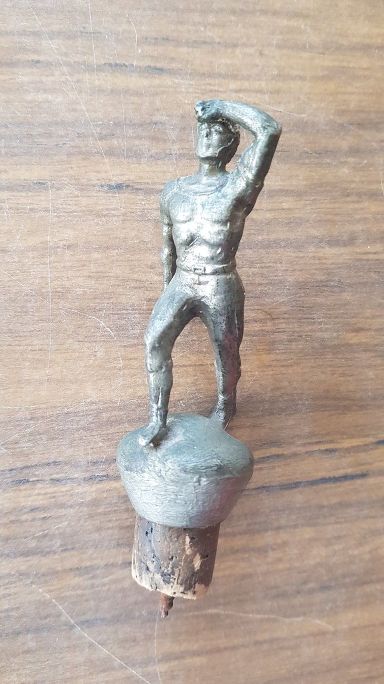 Figuren: Zierkorken Figur Athlet antik – Gebraucht aus Mörschwil von antiksalon 6