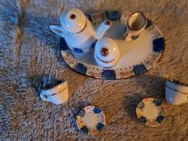 8-teiliger, Vintage Kaffeeservice aus Porzellan fürs Puppenh
